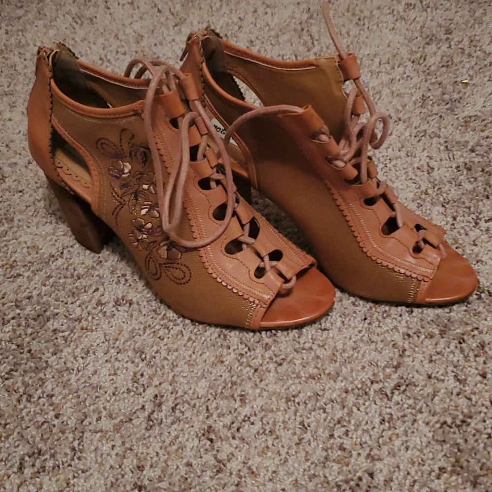 Not Rated Tan High Heals Shoes with Flower Detail